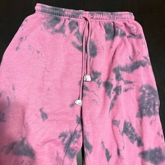Pretty little thing tie dye joggers - Picture 2 of 3